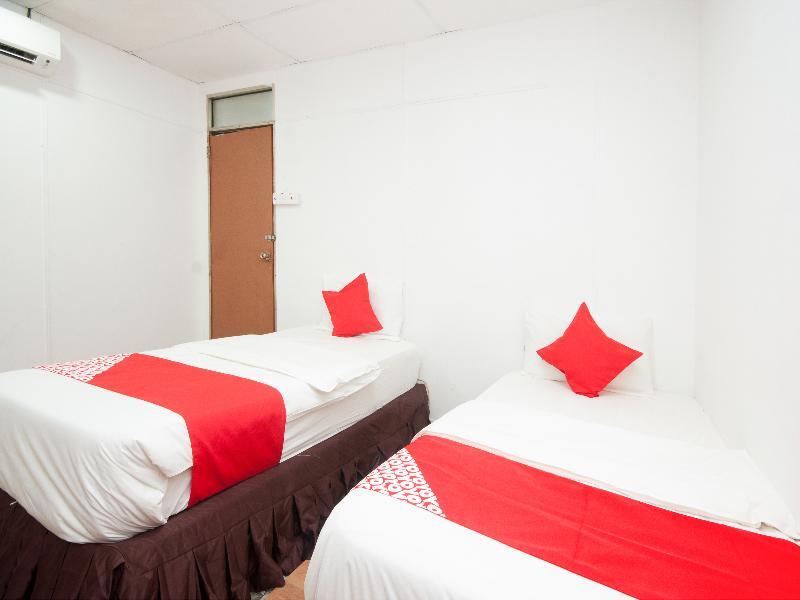 Oyo 715 Mr J Hotel Kota Bharu Exterior foto